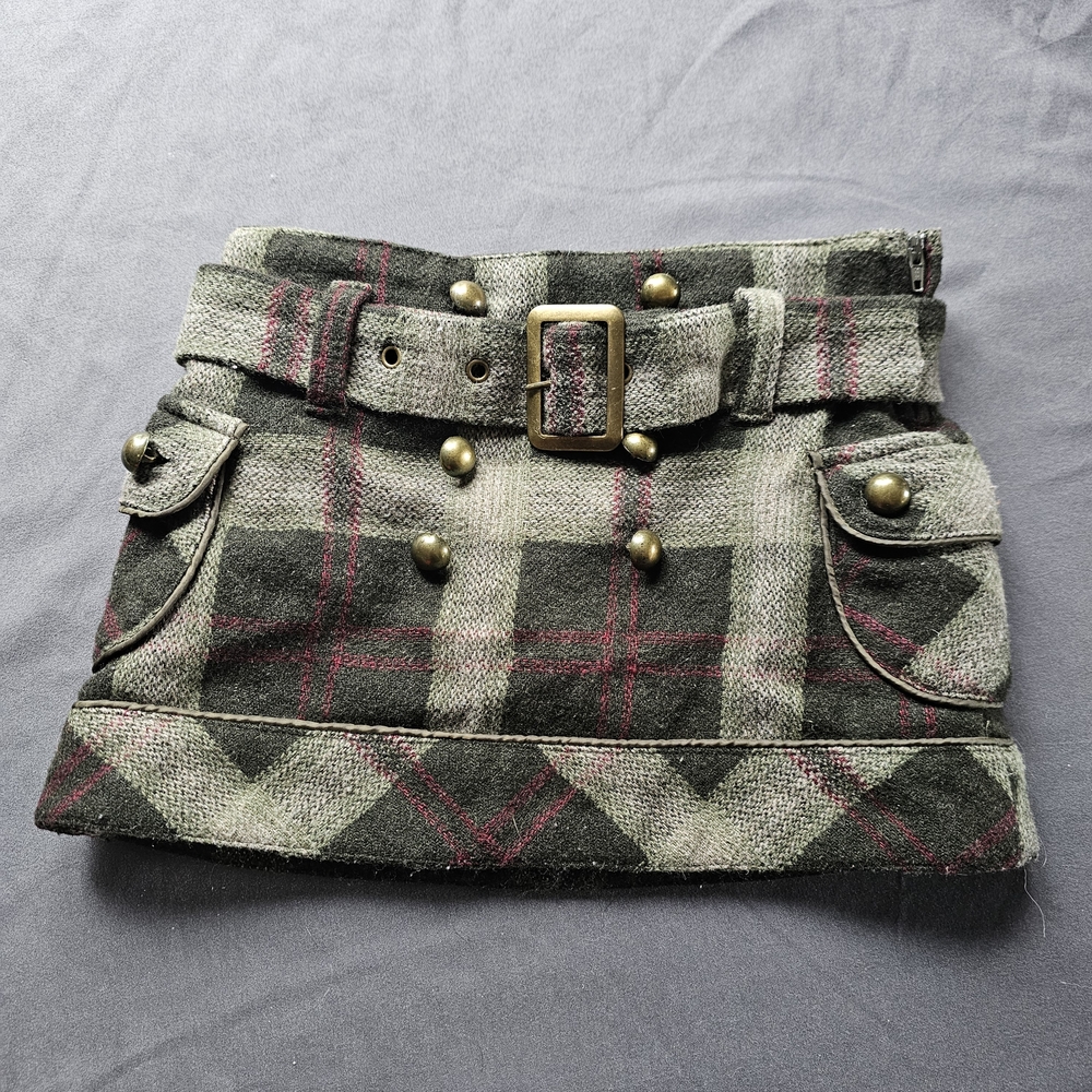 ⭐️ Toddler Size 3 Plaid Wool Skirt